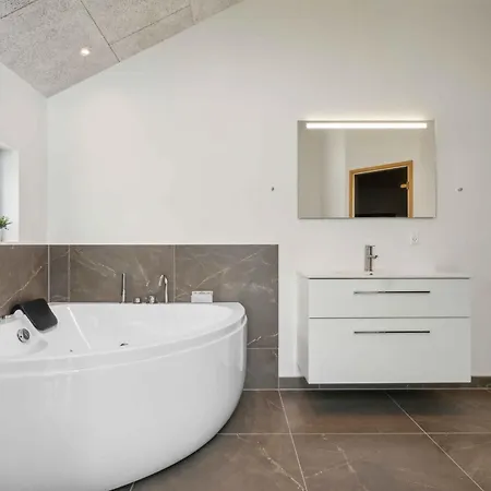 Impressive Cottage, By The Helsnaes Bay! Holiday home