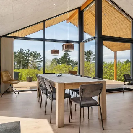 Impressive By The Helsnaes Bay Holiday home Millinge