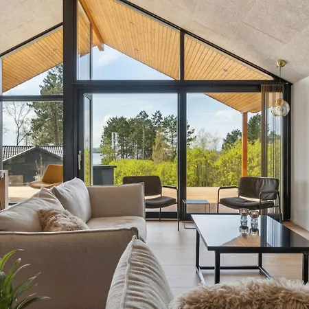 Holiday home Impressive By The Helsnaes Bay Millinge